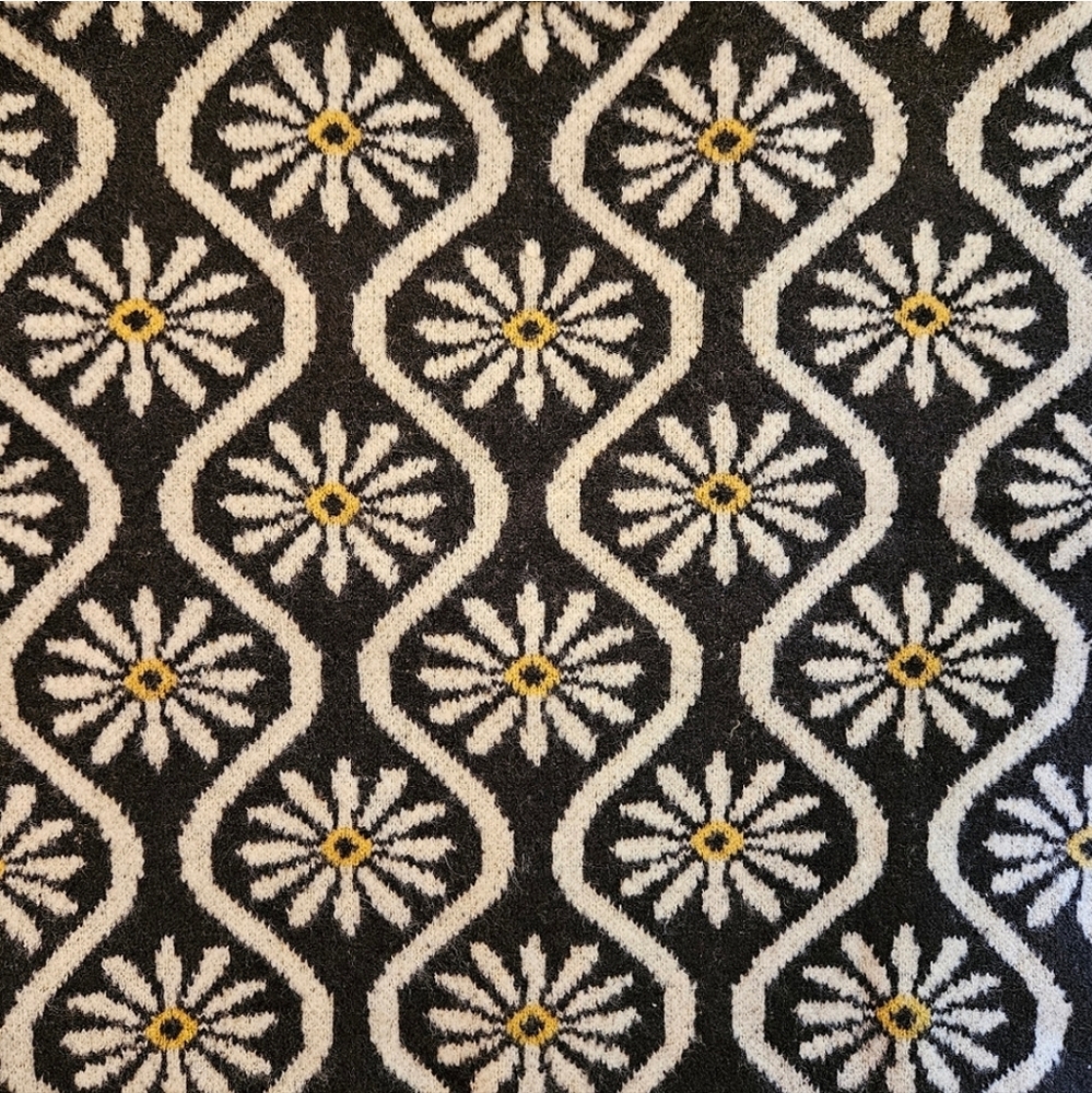 Volcom Daisy Cardigan 💛🖤🤍 - Picture 10 of 10